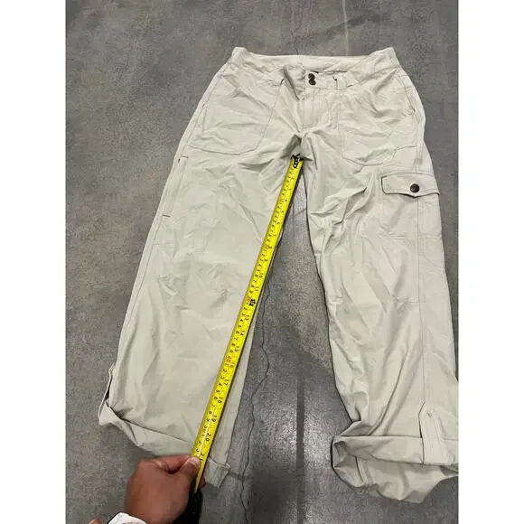 Patagonia Stretch Women's Capri Pants Size 6 Lightweight Yoga Hiking Gym - Picture 3 of 7